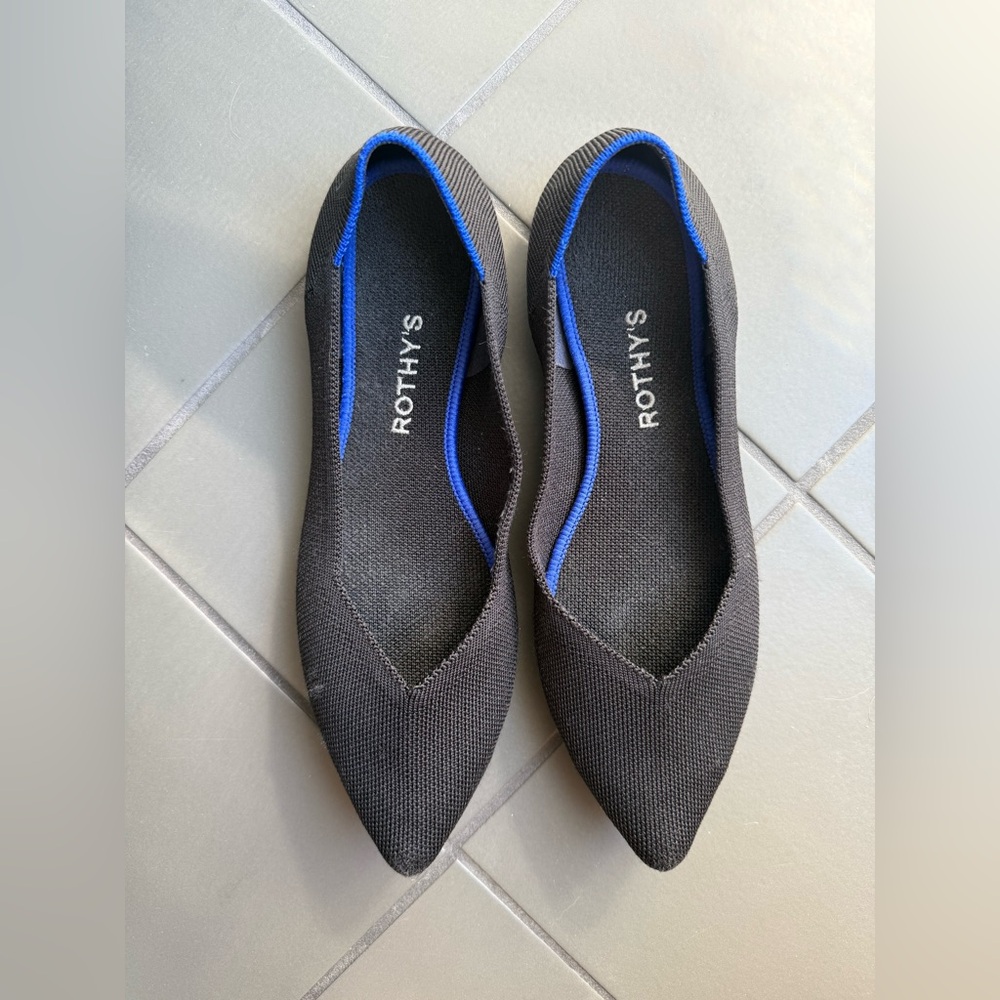 Rothy's the Point in Black, size 9